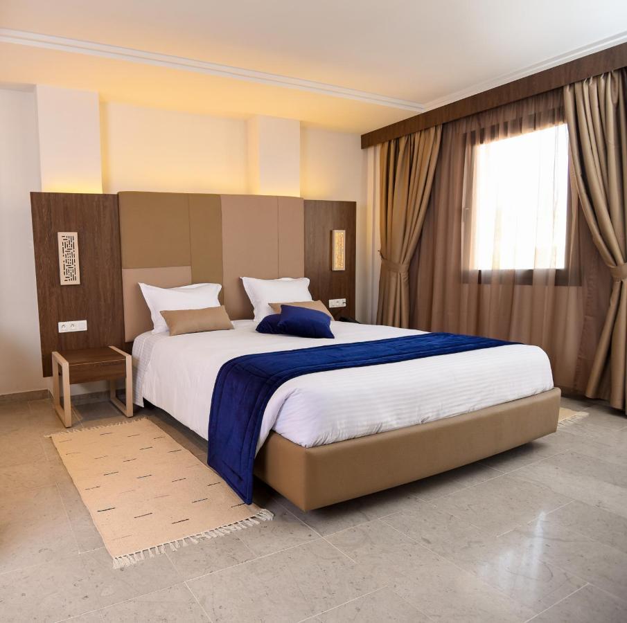 Megrine Hotel Lescure Business And Spa מראה חיצוני תמונה