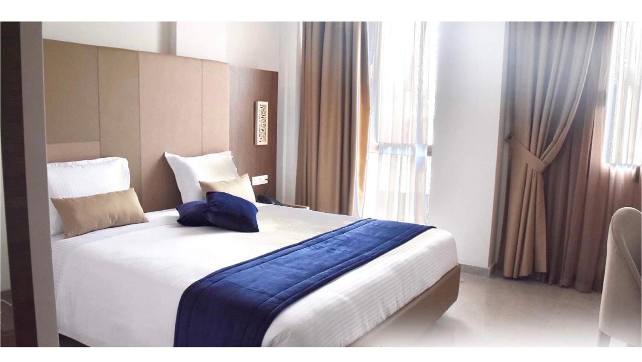 Megrine Hotel Lescure Business And Spa מראה חיצוני תמונה